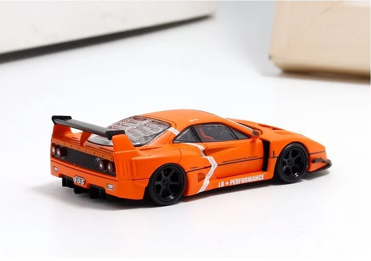 DM MODELS FERRARI F40 ORANGE 1/64 SCALE DIECAST CAR MODEL