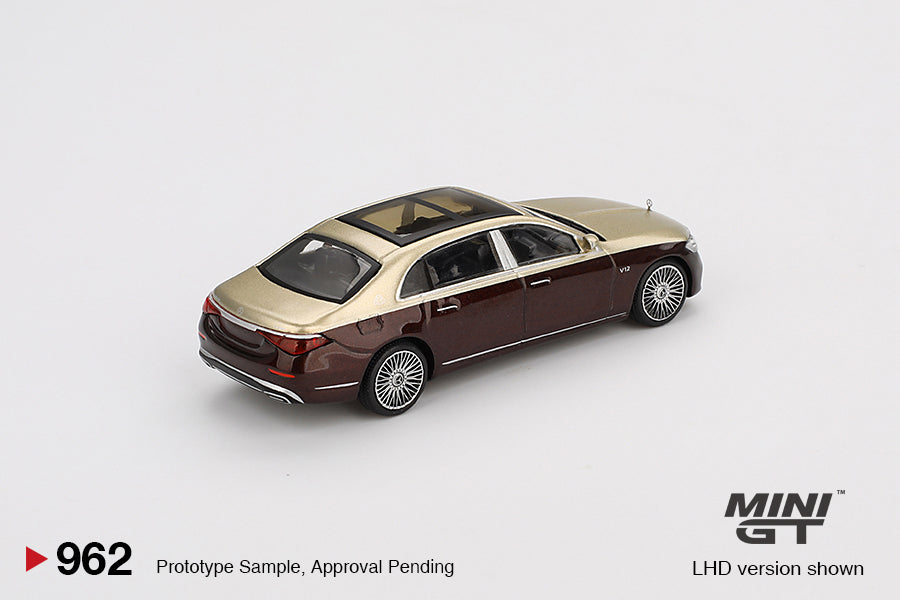 MINI GT Mercedes-Maybach S 680 Gold / Dark Red Metallic