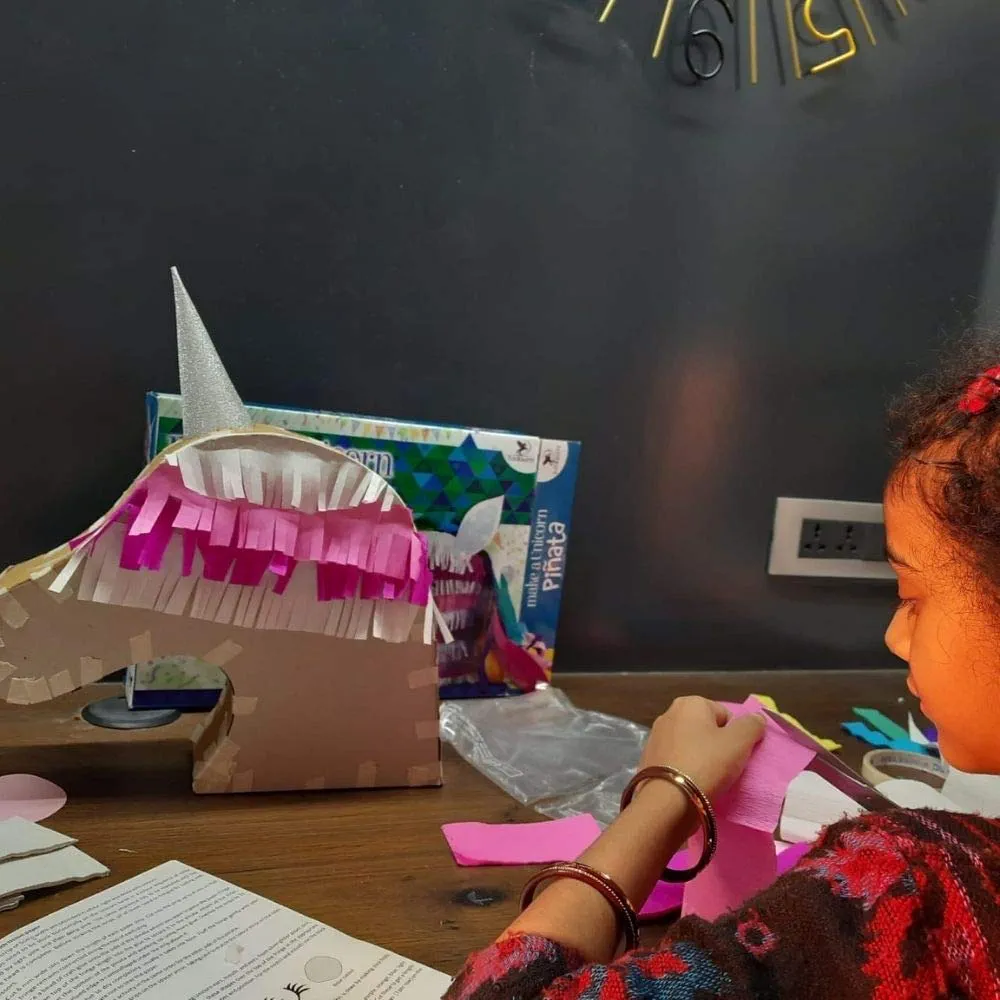 Toykraftt : Paper Craft Kit Arts & Crafts Kit | Make A Unicorn Pinata