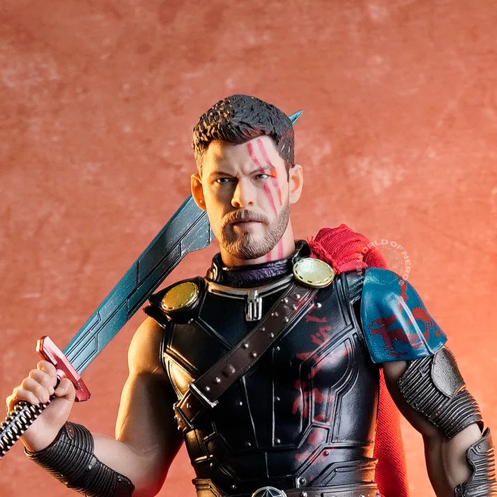 Crazy Toys Marvel Thor : Ragnarok 1:6 Scale 28 CM Tall Limited Edition Collectible Statue