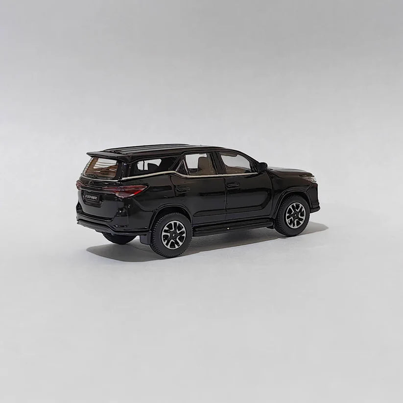 PARA64: 2023 Toyota Fortuner RHD (Attitude Black) 1:64 Scale