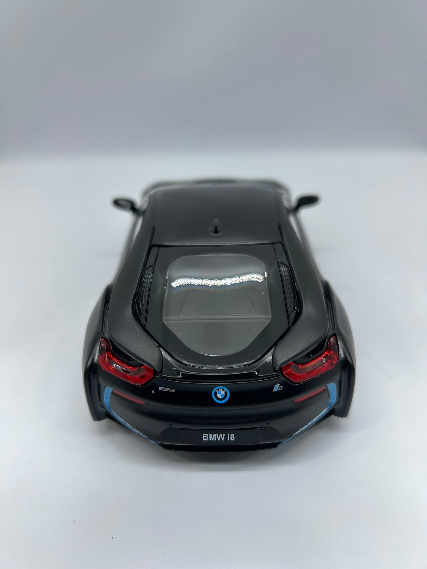 RASTAR Die Cast 1:24 BMW i8, Black
