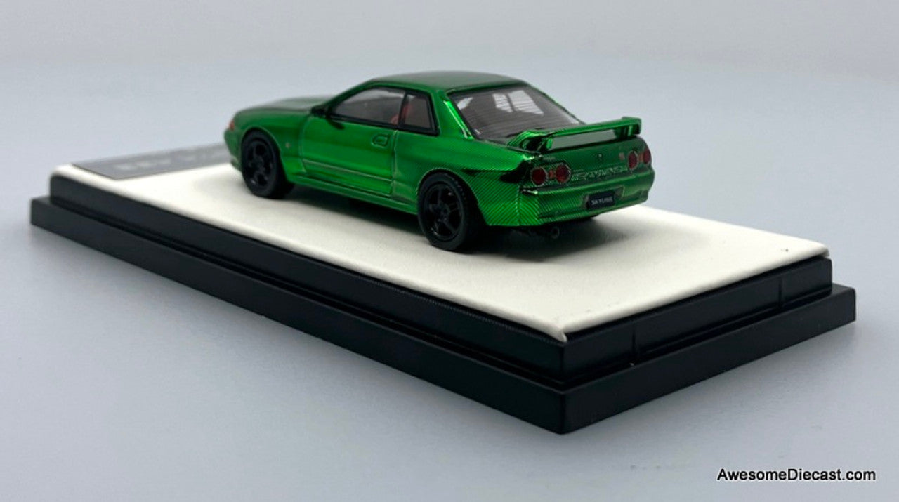 Nissan Skyline GT-R R32 Green TPC 1:64 Scale