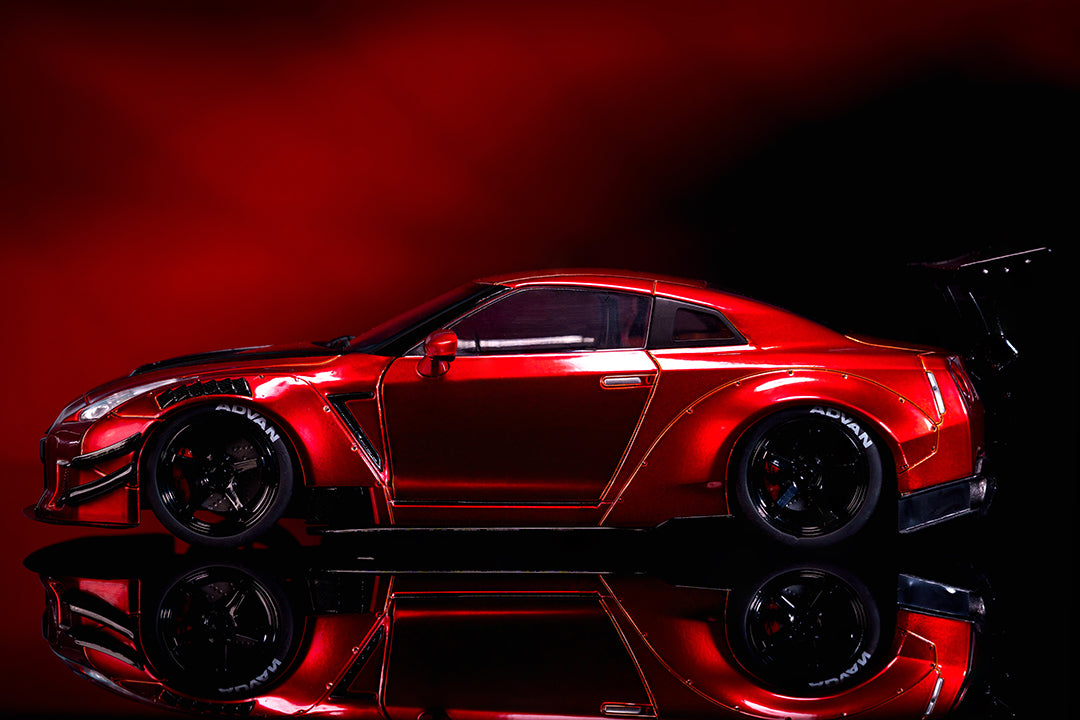 Pink Slips Nissan GT-R (R35) Liberty Walk, 1:18 Scale Vehicle
