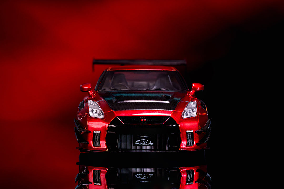 Pink Slips Nissan GT-R (R35) Liberty Walk, 1:18 Scale Vehicle