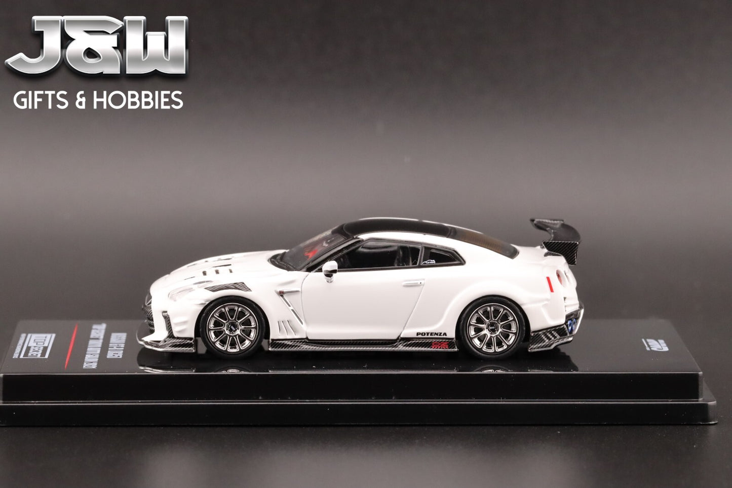 INNO64 Nissan GT-R R35 Top Secret Tokyo Auto Salon 2021 1/64