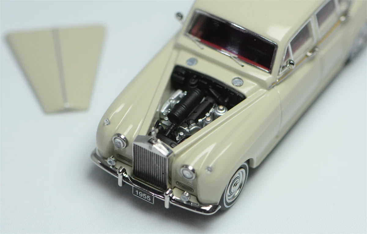 GFCC 1:64 1955 Royce Silver Cloud Limited Edition 499
