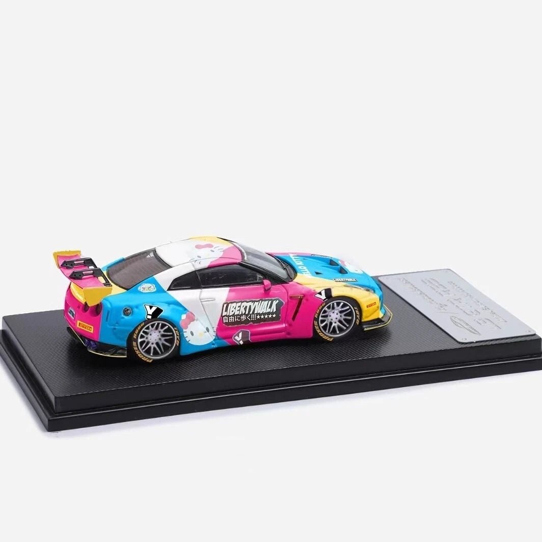 MC 1:64 Nissan GTR R35 Wide Body Diecast Model Car HEELLO KITTY Painting