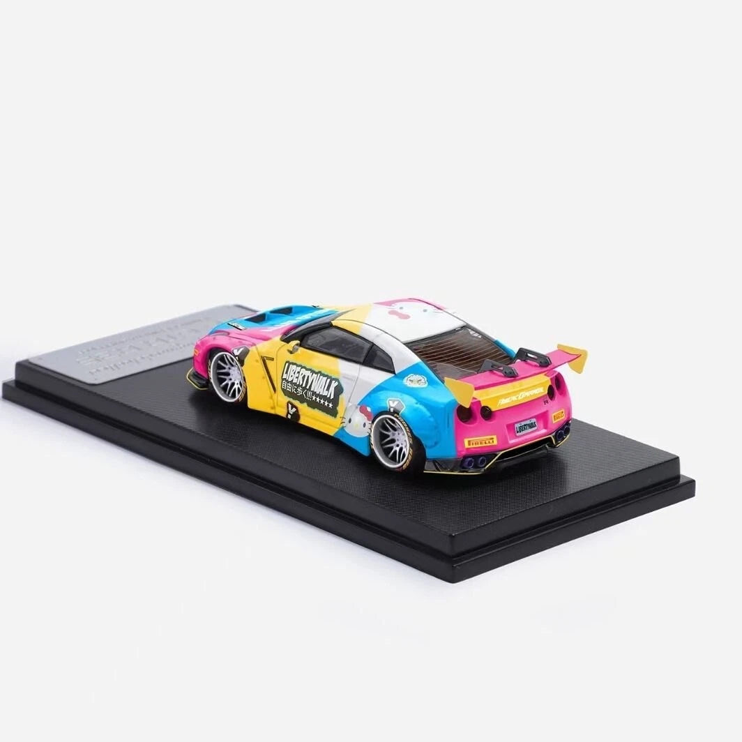 MC 1:64 Nissan GTR R35 Wide Body Diecast Model Car HEELLO KITTY Painting