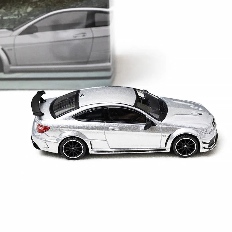 Tarmac Works 1/64 Mercedes-Benz C 63 AMG Coupé Black Series Silver