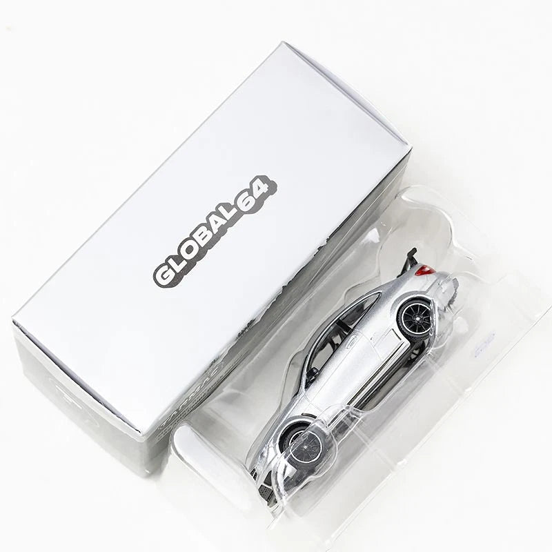 Tarmac Works 1/64 Mercedes-Benz C 63 AMG Coupé Black Series Silver