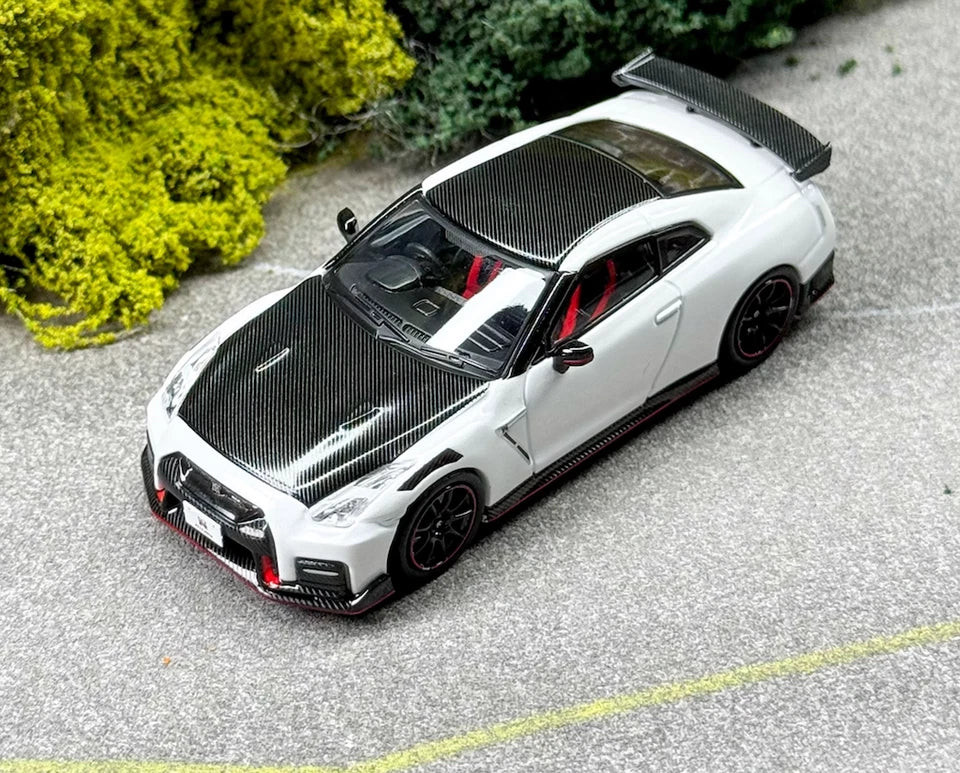 INNO64 1:64 JDM White Carbon GT-R R35 NISMO Sports Model Diecast Collect Car