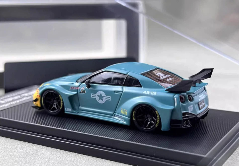 MC 1:64 Green LB GTR R35 35GT-RR Racing Sports Model Diecast