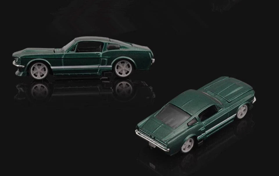 Bburago 1:64 Ford Mustang GT Diecast Metal Model Car