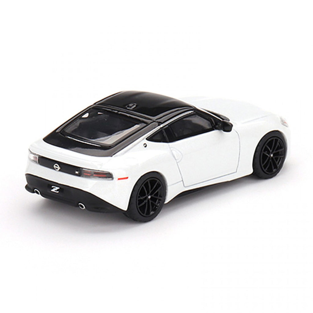 MINI GT Nissan Z Performance 2023 Everest White Mijo Exclusives LIMITED 1 of 3000