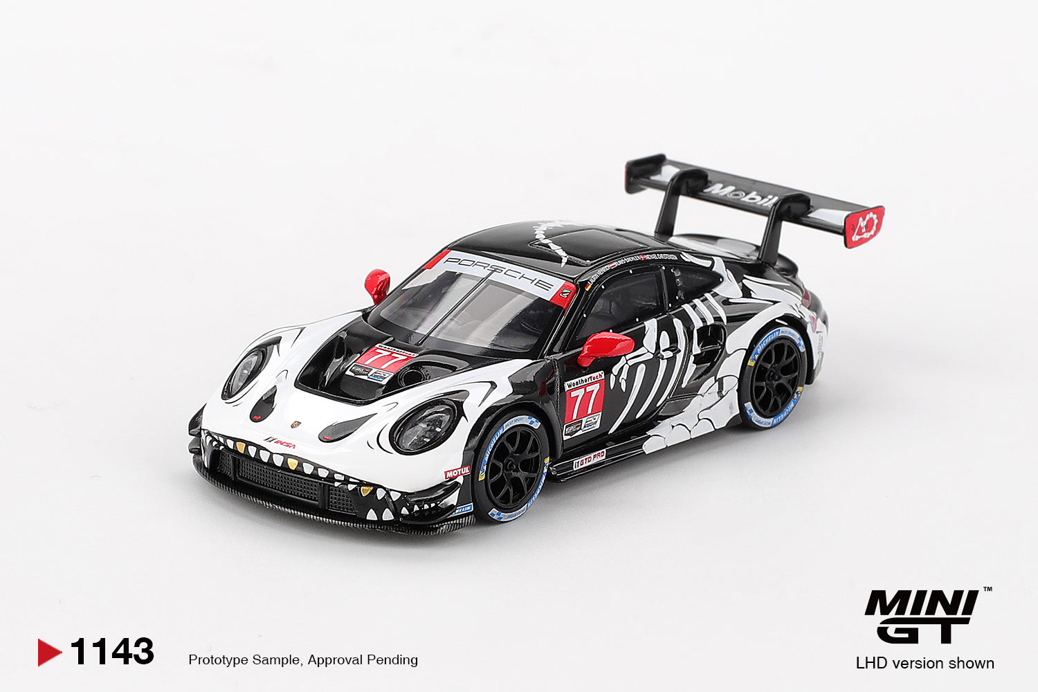 Porsche 911 GT3 R #77 AO Racing diecast model Cocoland Toys