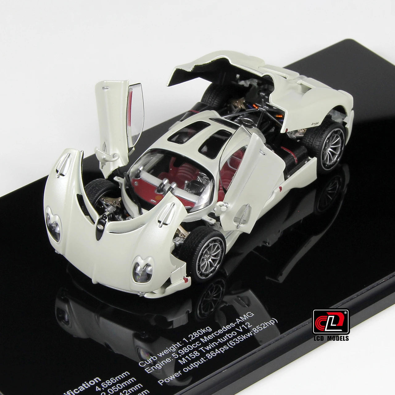 1/43 LCD Pagani Utopia (White) Full Open Diecast Car Model