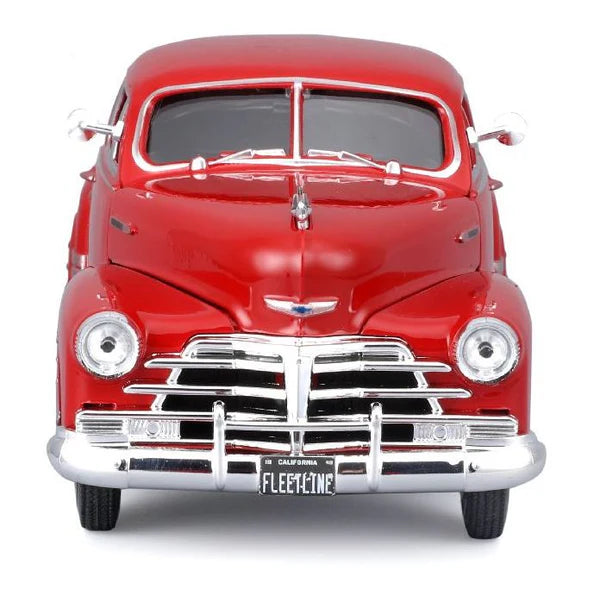 Maisto 1948 Chevrolet Fleetline Aerosedan 1/24 Red