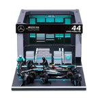 Bburago 1/43 Mercedes AMG F1 Team W15 2024 #44 Lewis Hamilton Diorama Play Set