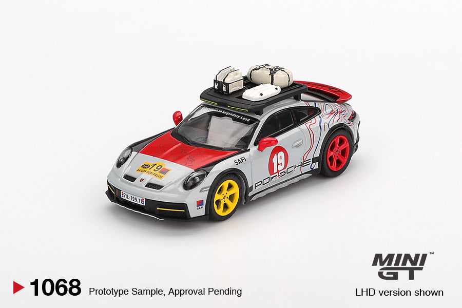MINI GT Porsche 911 Dakar "Uncle Rally"