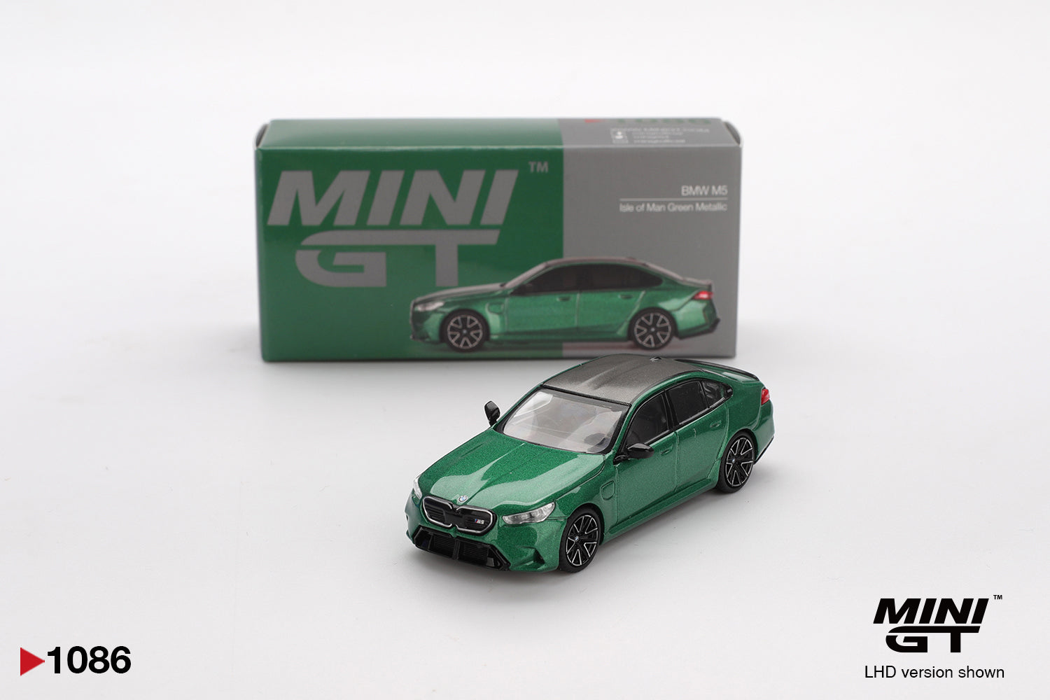 MINI GT BMW M5 Isle of Man Green Metallic