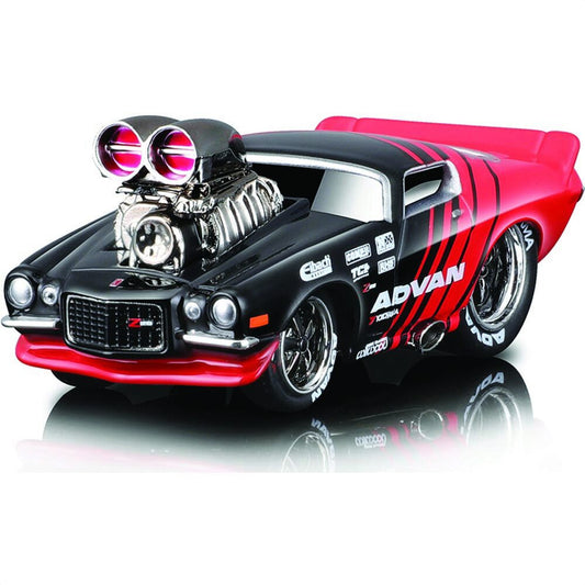 1971 Chevrolet Camaro Muscle Machine 1:64 Scale Diecast Model Car