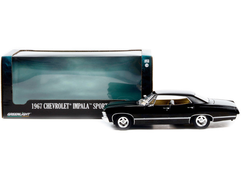 1/24 Greenlight 1967 Chevrolet Impala Sport Sedan Tuxedo (Black) Diecast Car Model