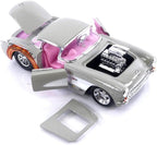 Jada Looney Tunes 1:24 1957 Chevrolet Corvette Die-cast Car & 2.75" Bugs Bunny Figure