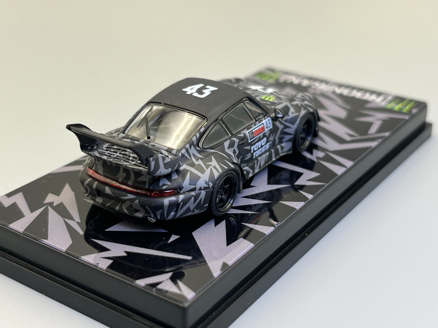 Flame 1:64 Scale Black RWB 993 Hoonigan #43 Sports Diecast Metal Car