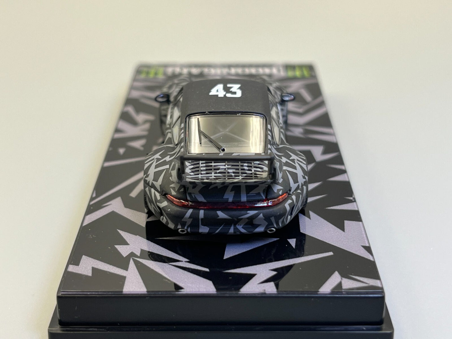 Flame 1:64 Scale Black RWB 993 Hoonigan #43 Sports Diecast Metal Car