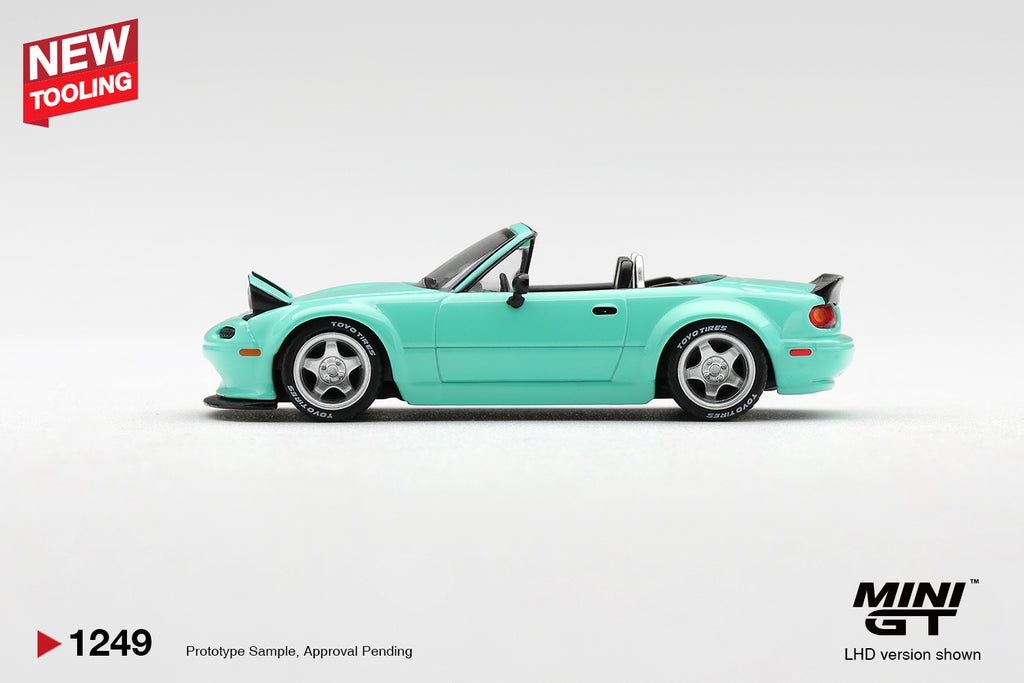 MINI GT Mazda MX-5 (NA) Pandem Mint Green