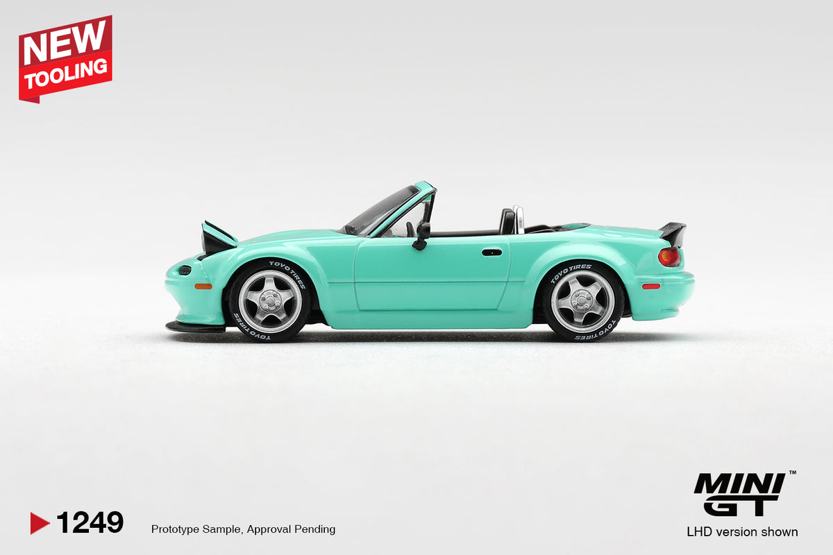 MINI GT Mazda MX-5 (NA) Pandem Mint Green