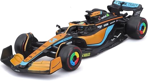 Bburago 1:43 Race McLaren Racing MCL36 (2022) w/ #4 Norris Driver