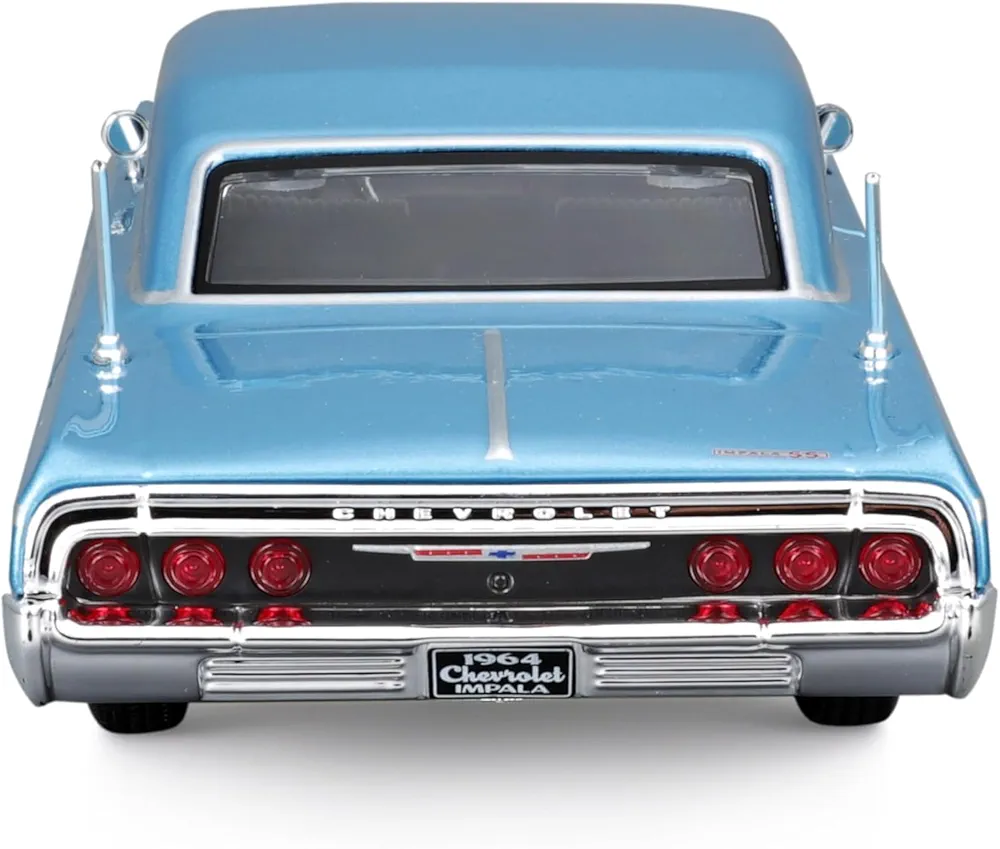 Maisto Chevrolet Impala SS Car Model 1964 (Blue)