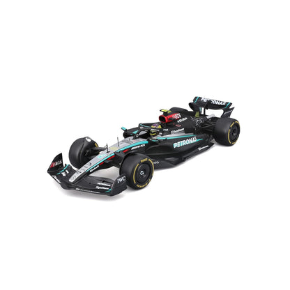 Bburago 1:24 Scale Diecast Model Mercedes-AMG F1 W15 E Performance Lewis Hamilton