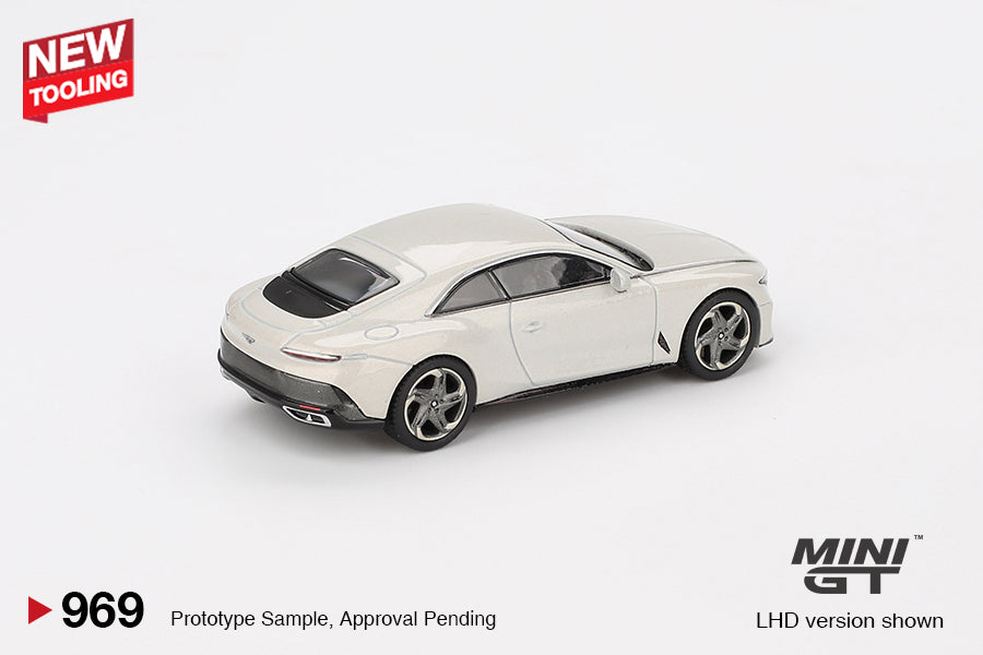 MINI GT Bentley Batur Bonneville Pearl 1:64 Scale