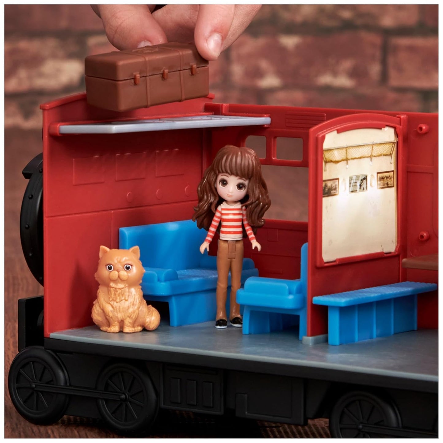 Wizarding World Harry Potter Hogwarts Express Train Playset with Hermione Granger and Harry Potter Collectible Figures and Accessories