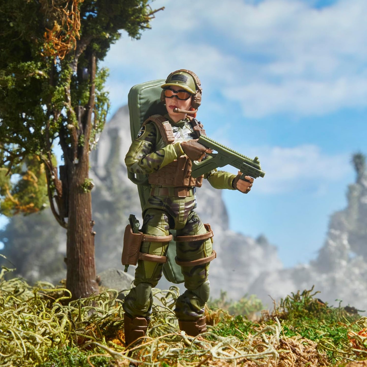 G.I. Joe Classified Series 60th Anniversary Action Marine - Sniper, Collectible 6 Inch Action Figure with Ghillie Suit and 19 Accessories