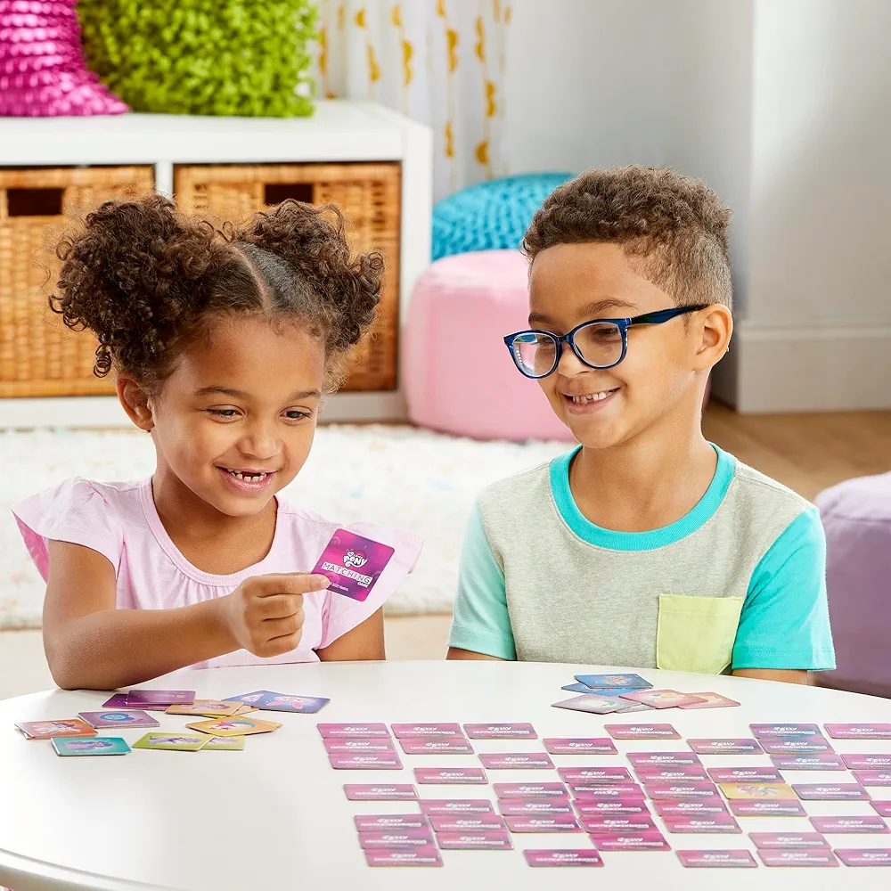 Hasbro Gaming My Little Pony Matching Game