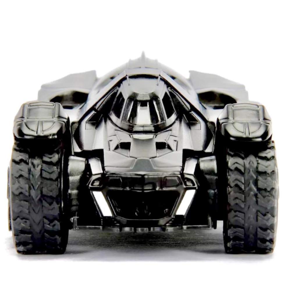 Batmobile 2015 w/Batman Figure (Batman Arkham Knight) 1:24 Die Cast