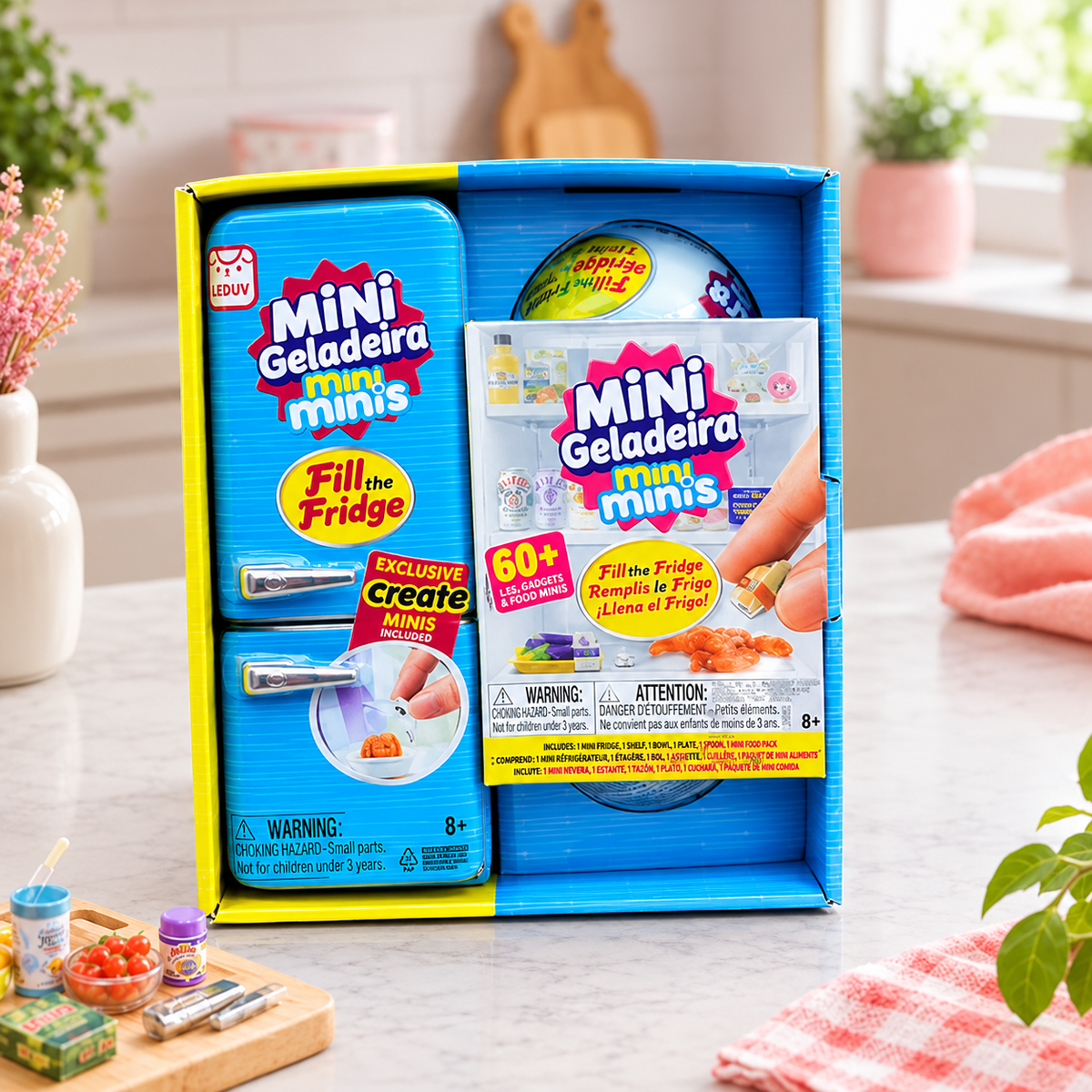 Mini Brands Fill The Fridge Series 1 Playset (Including a Mini Refrigerator and Surprise Capsules).