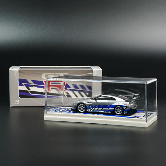 TIMEMICRO Nissan GT-R R35 Silver | 1:64 Scale Limited Edition