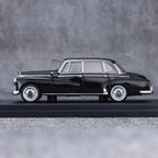 GFCC 1:64 Black 1959 300D Classic Vintage Sports Model Diecast Metal Car