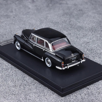 GFCC 1:64 Black 1959 300D Classic Vintage Sports Model Diecast Metal Car