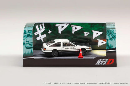 1/64 Scale Toyota SPRINTER TRUENO GT APEX AE86 / INITIAL D VS Tomoyuki Tachi With Takumi Fujiwara Figure