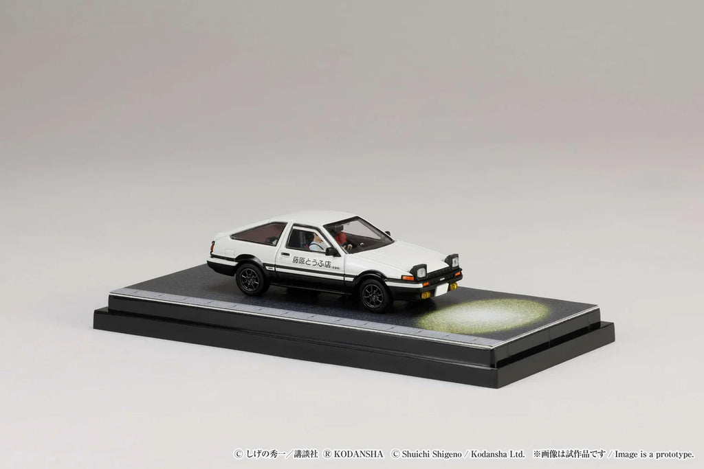 1/64 Scale Toyota SPRINTER TRUENO GT APEX AE86 / INITIAL D VS Takeshi Nakazato With Takumi Fujiwara Figure
