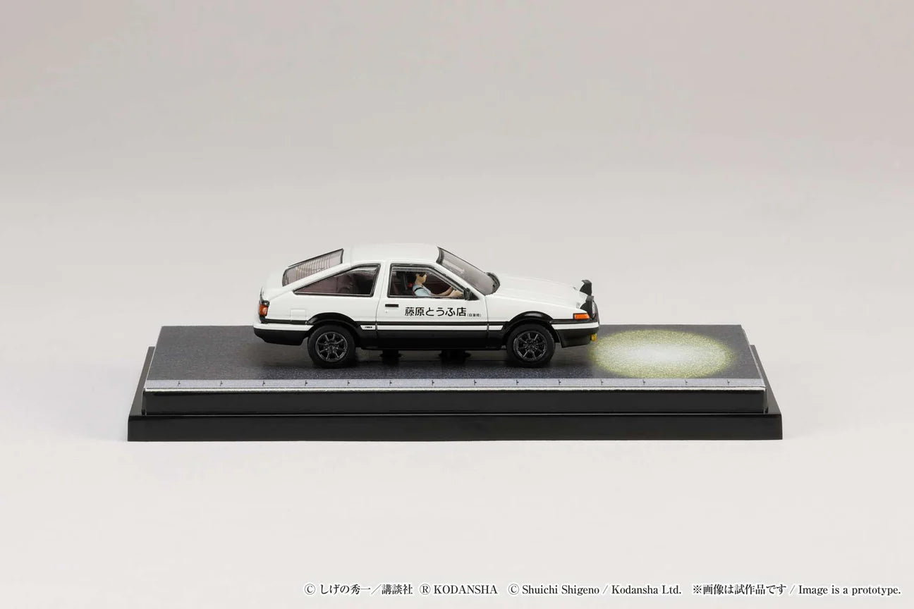 1/64 Scale Toyota SPRINTER TRUENO GT APEX AE86 / INITIAL D VS Takeshi Nakazato With Takumi Fujiwara Figure