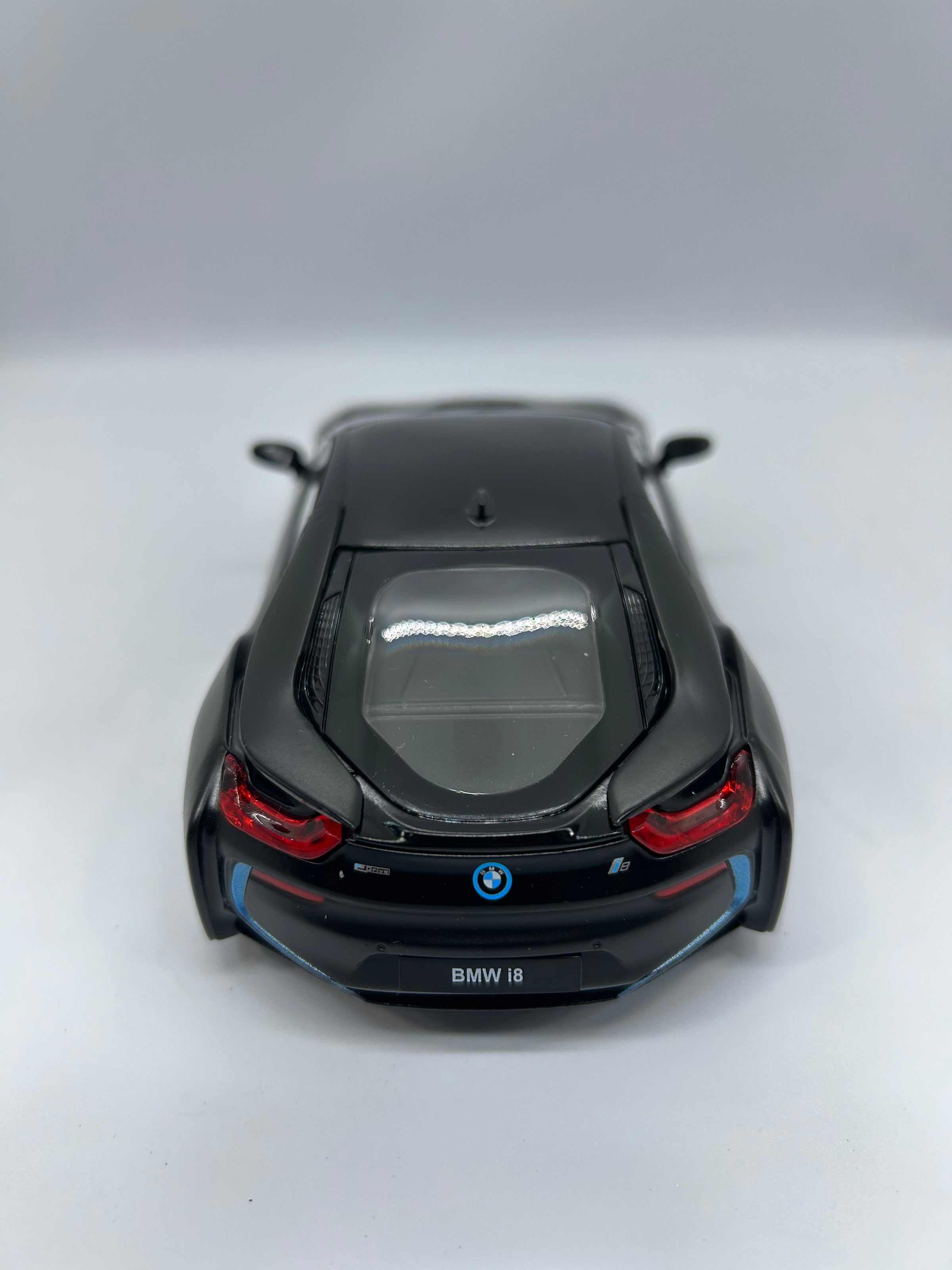 RASTAR Die Cast 1:24 BMW i8, Black