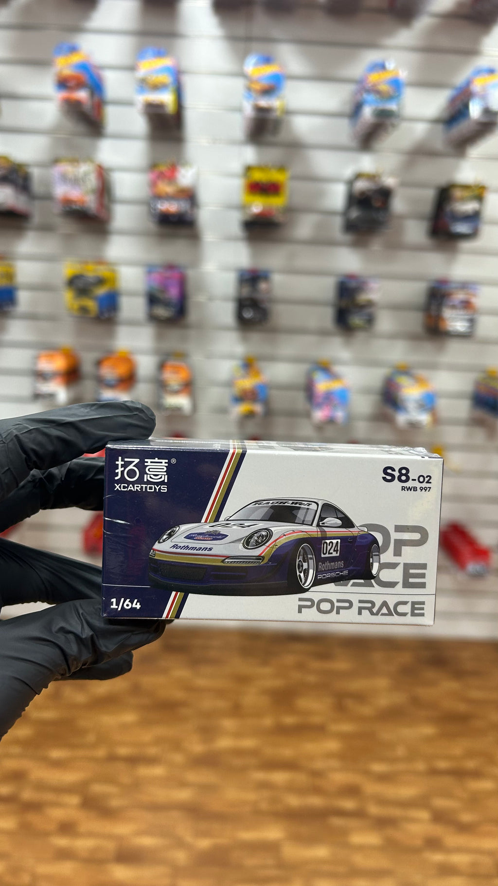Pop Race 1:64 Scale 1:64 Porsche RWB 997
