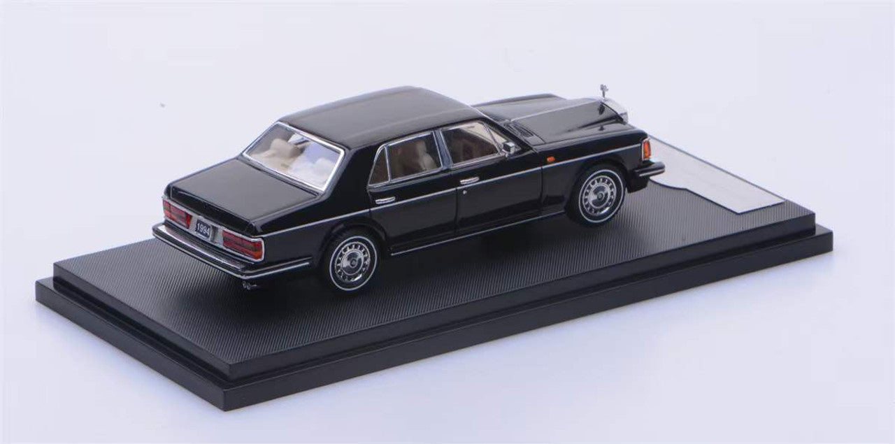 GFCC 1:64 1994 Rolls-Royce Silver Spur, Beltline in BLACK&BLUE  Diecast Model